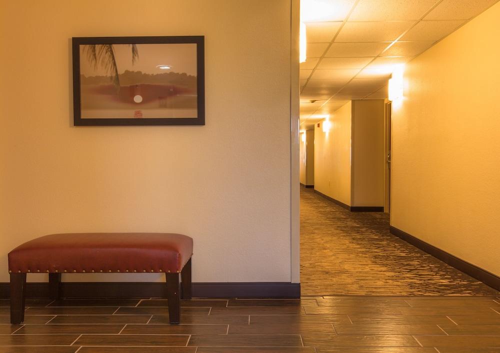 Hotel Red Roof Miami Airport